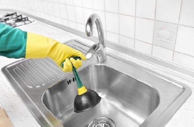 Tarabya Mutfak Lavabo Tikali Boru Açma